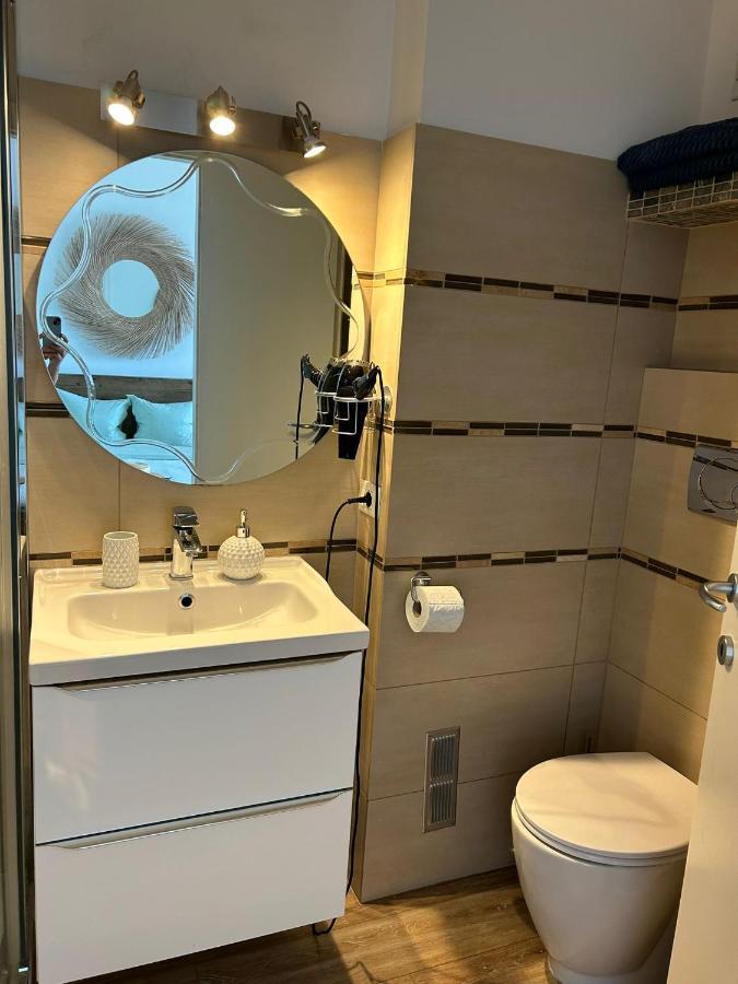La Couronne Appartement A Nizza Esterno foto